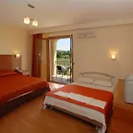 Hotel Zorbas