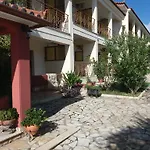 Ξενοδοχείο ζορμπάς