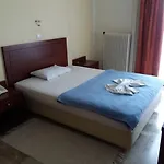 ζορμπάς Ξενοδοχείο