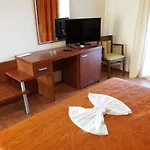 ζορμπάς 3* Μυρτιά
