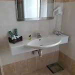 ζορμπάς Ξενοδοχείο