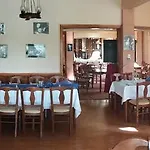 ζορμπάς Ξενοδοχείο Μυρτιά