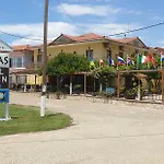 ζορμπάς Ξενοδοχείο