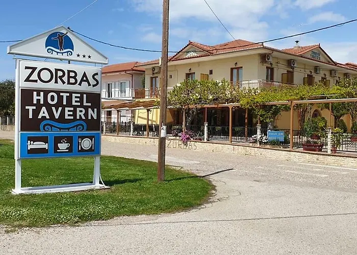 Zorbas Hotel 3*