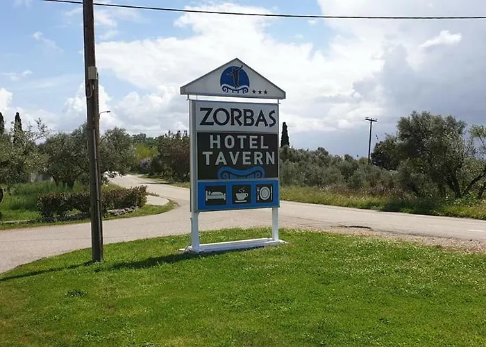 Zorbas Hotel 3*
